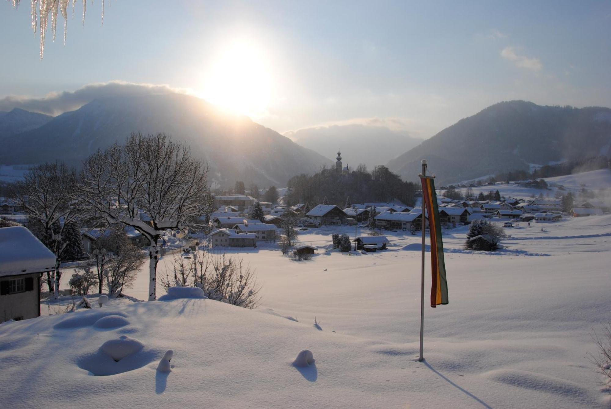 Gaestehaus Schroeder Ruhpolding Exteriör bild